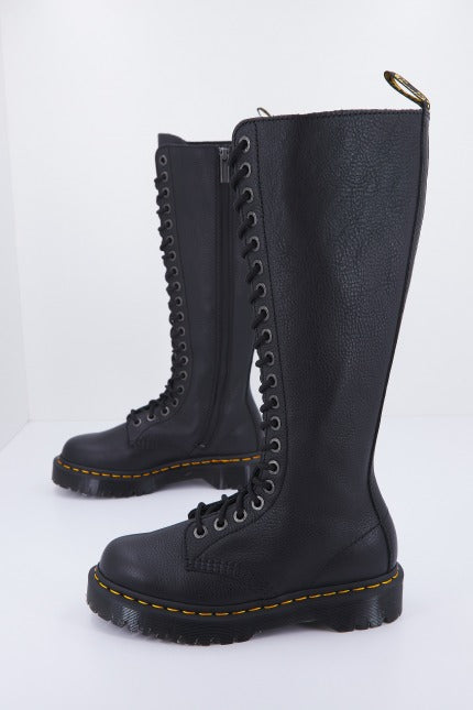 DR. MARTENS B BEX en color NEGRO  (2)