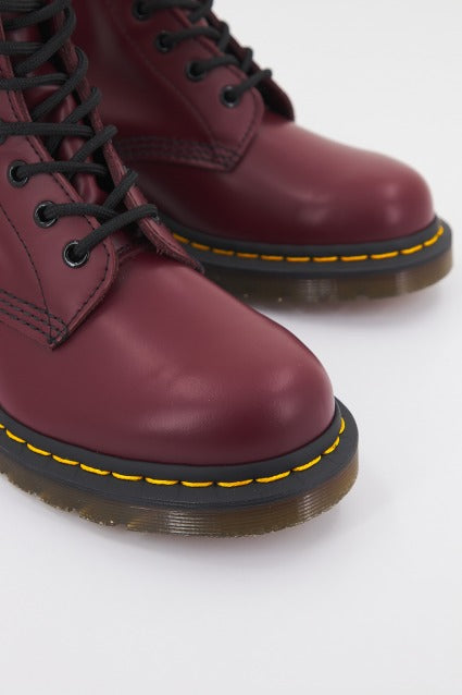 DR. MARTENS CHERRY RED SMOOTH en color BURDEOS  (4)