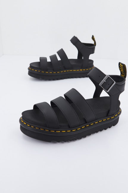 DR. MARTENS BLAIRE en color NEGRO  (1)