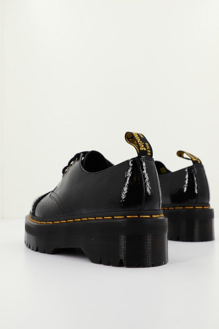 DR. MARTENS  QUAD TC DISTRESSED en color NEGRO  (3)