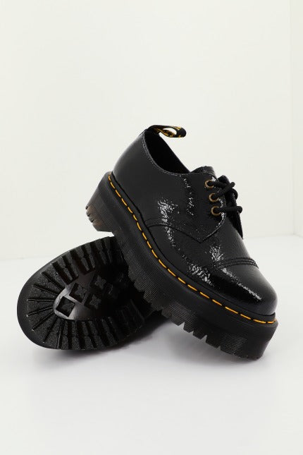 DR. MARTENS  QUAD TC DISTRESSED en color NEGRO  (4)