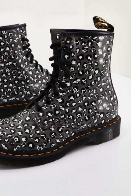 DR. MARTENS GUNMETAL LOUD SMOOT en color ANIMAL PRINT  (4)