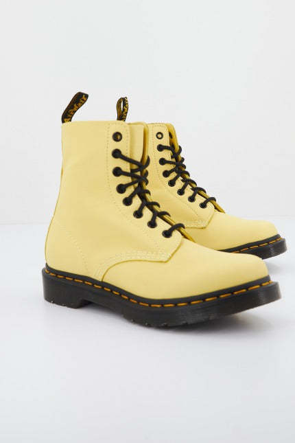 DR. MARTENS PASCAL VIRGINIA en color AMARILLO  (1)