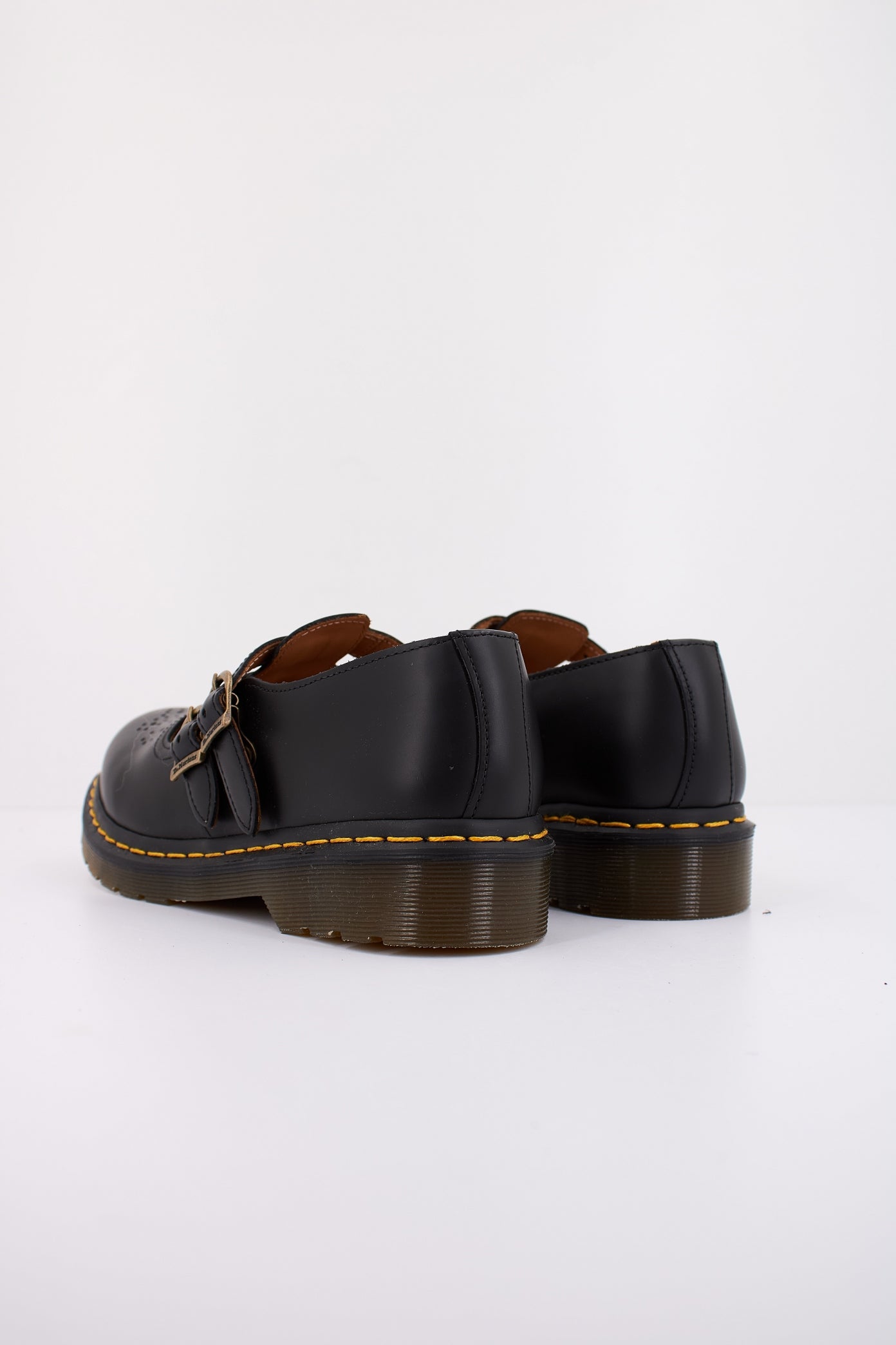 DR. MARTENS MARY JANE en color NEGRO  (4)