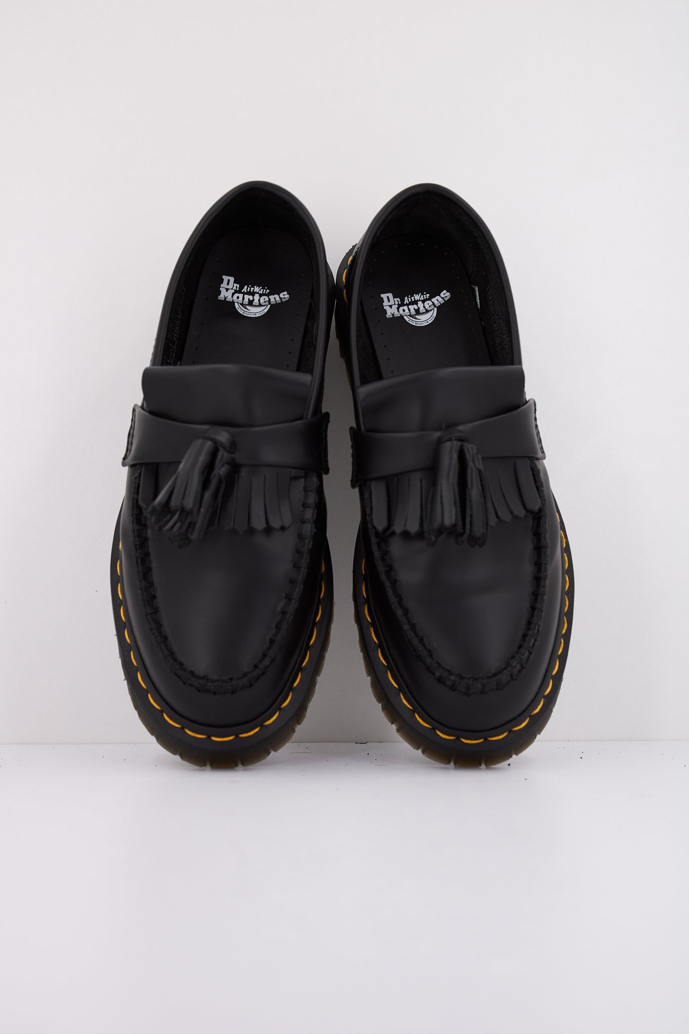 DR. MARTENS ADRIAN BEX BLACK SMOOTH en color NEGRO  (3)