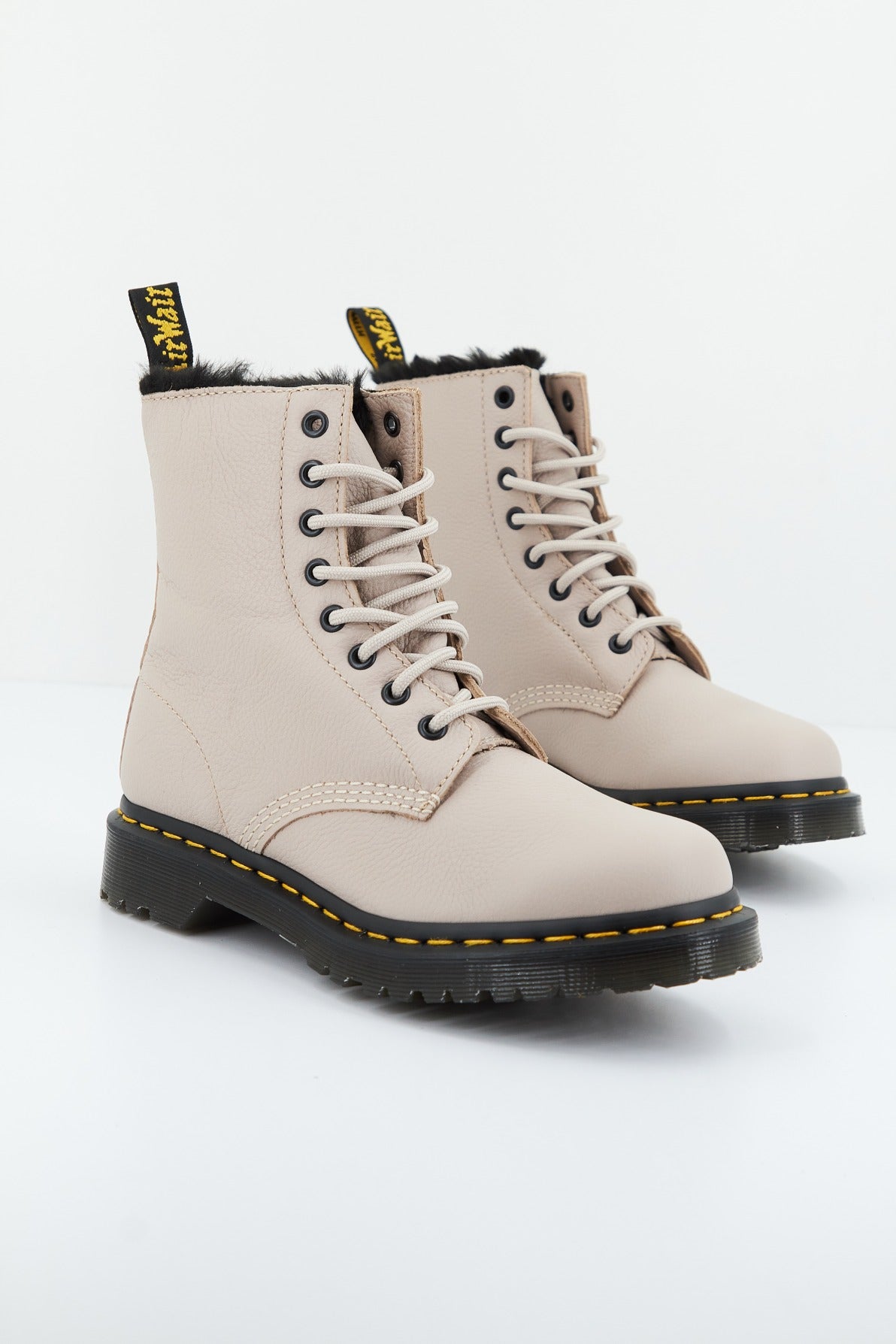 DR. MARTENS  SERENA en color ROSA  (1)