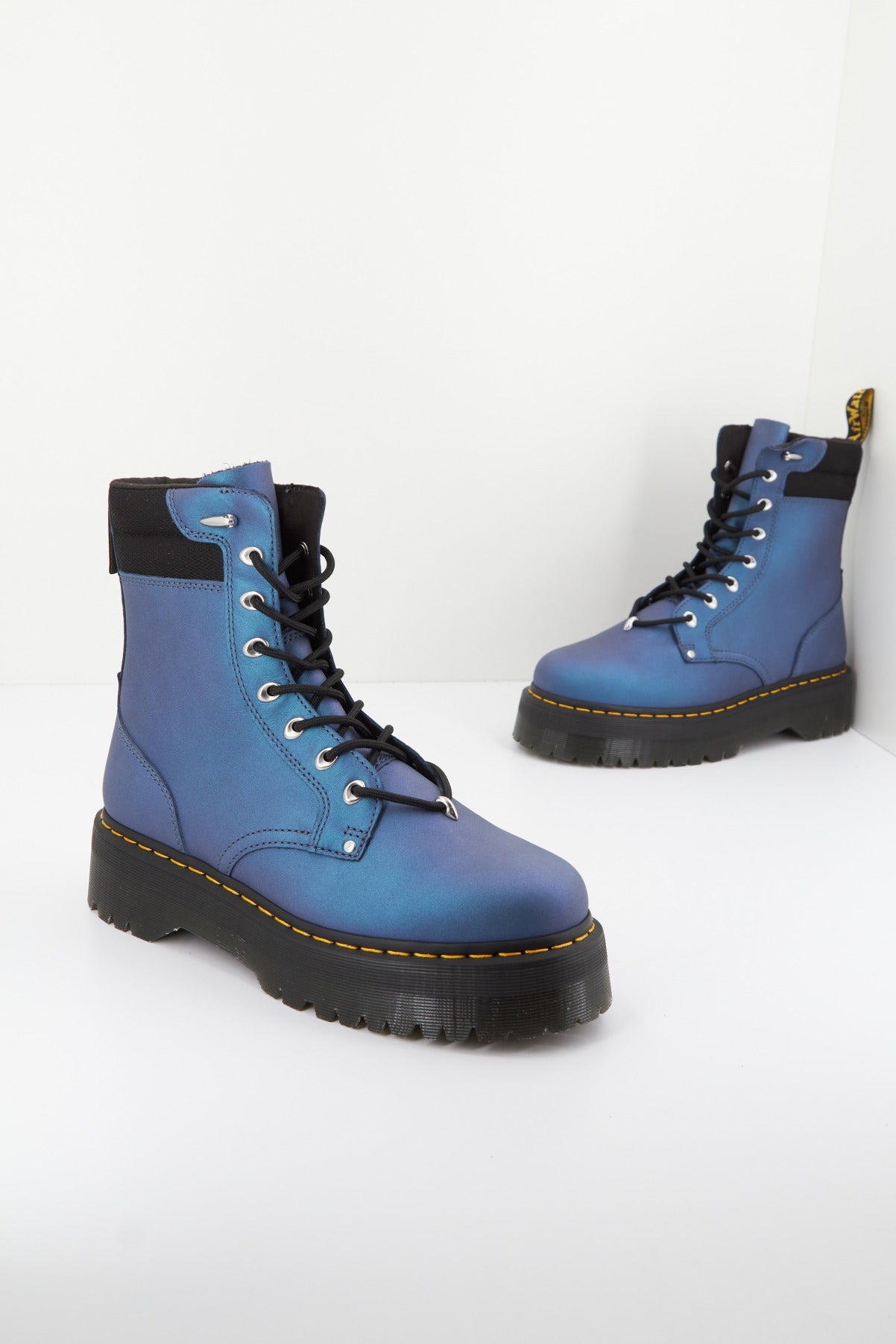 DR. MARTENS JADON HDW II en color AZUL  (3)