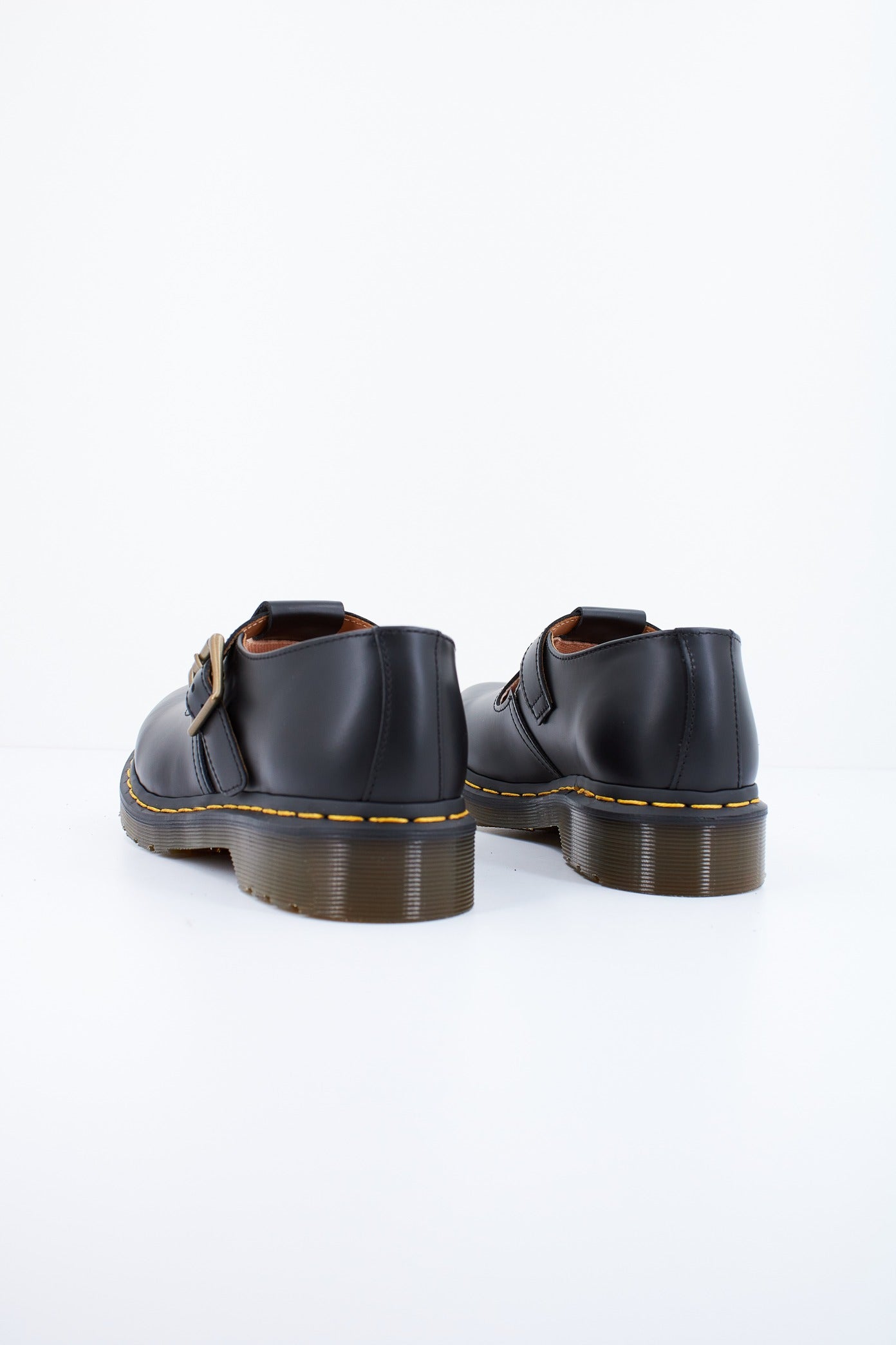 DR. MARTENS POLLEY en color NEGRO  (3)