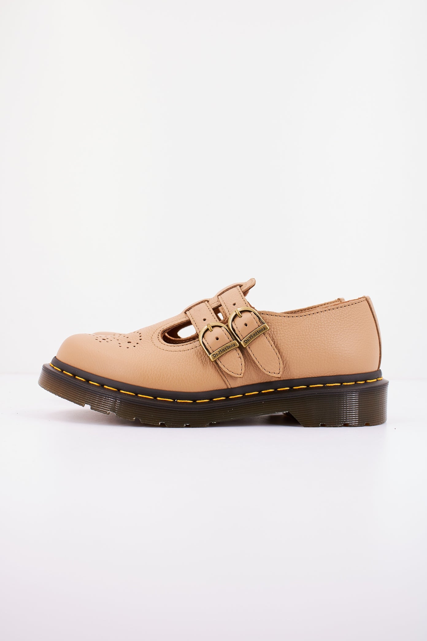 DR. MARTENS  MARY JANE en color MARRON CLARO  (1)