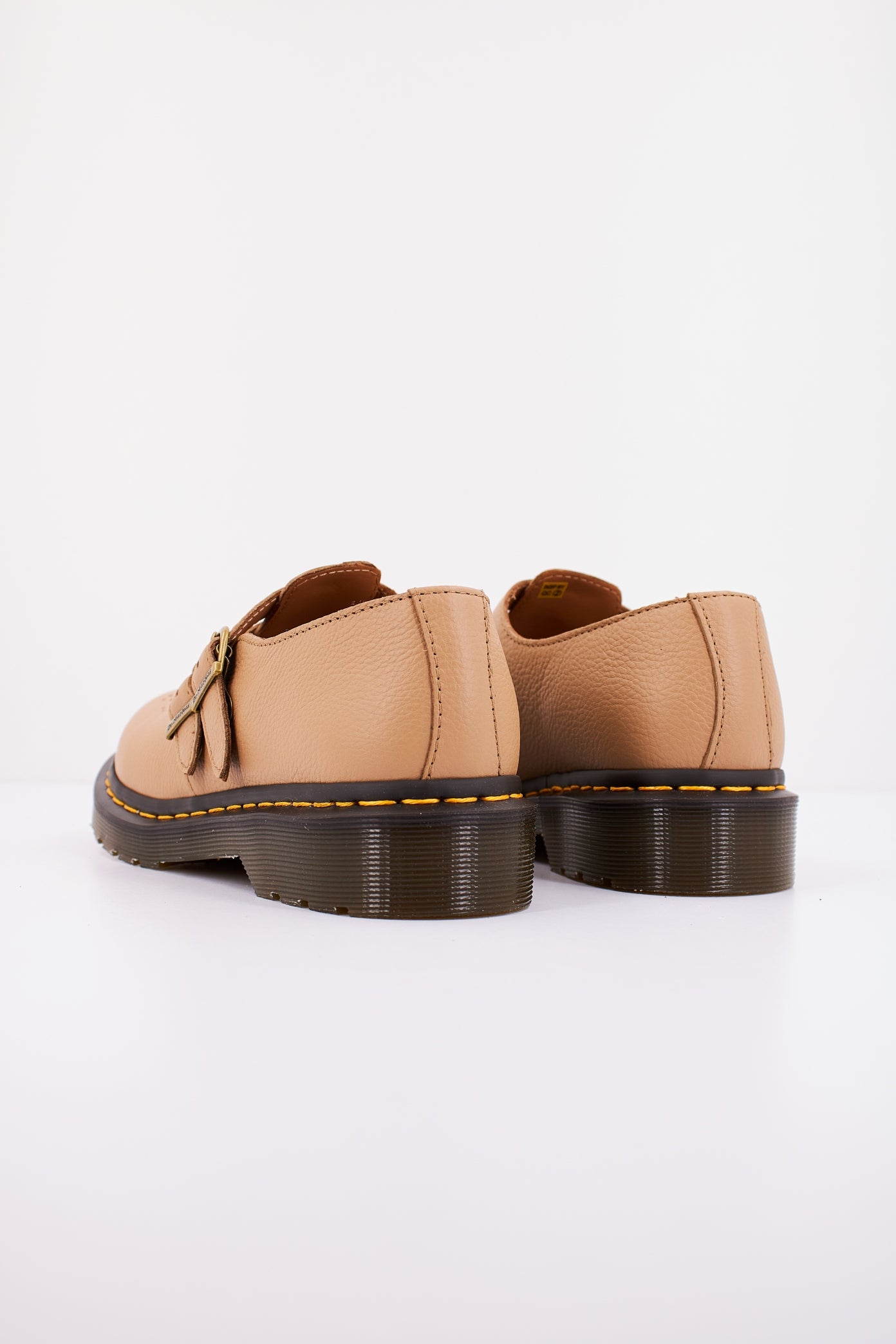 DR. MARTENS  MARY JANE en color MARRON CLARO  (3)