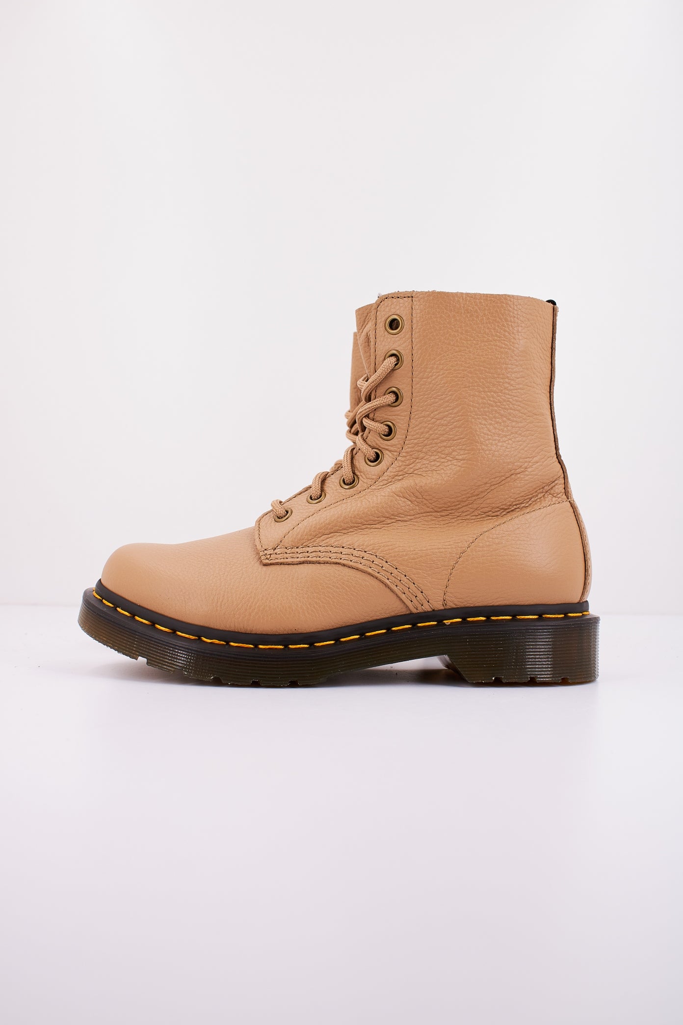 DR. MARTENS  PASCAL en color MARRON CLARO  (1)