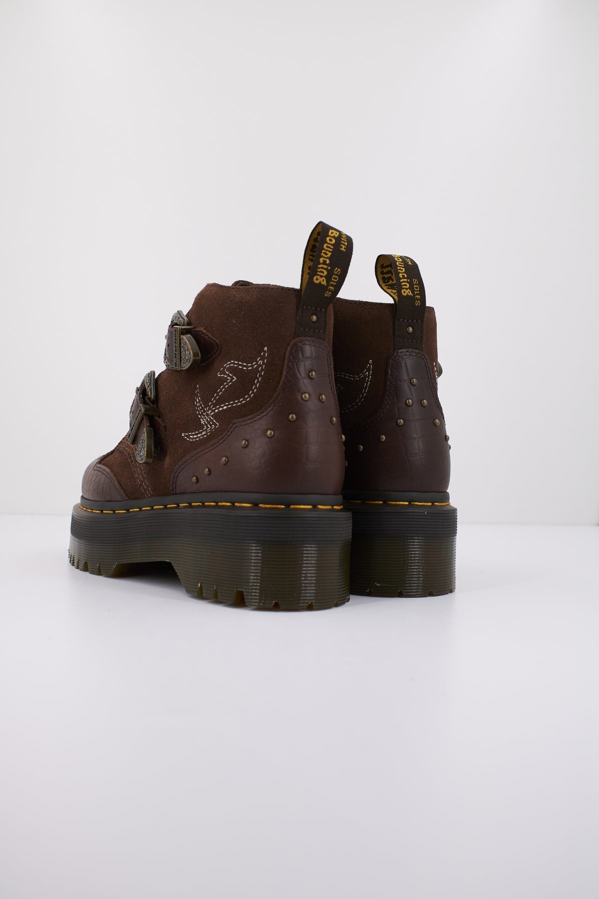 DR. MARTENS  DEVON GA en color MARRON  (3)