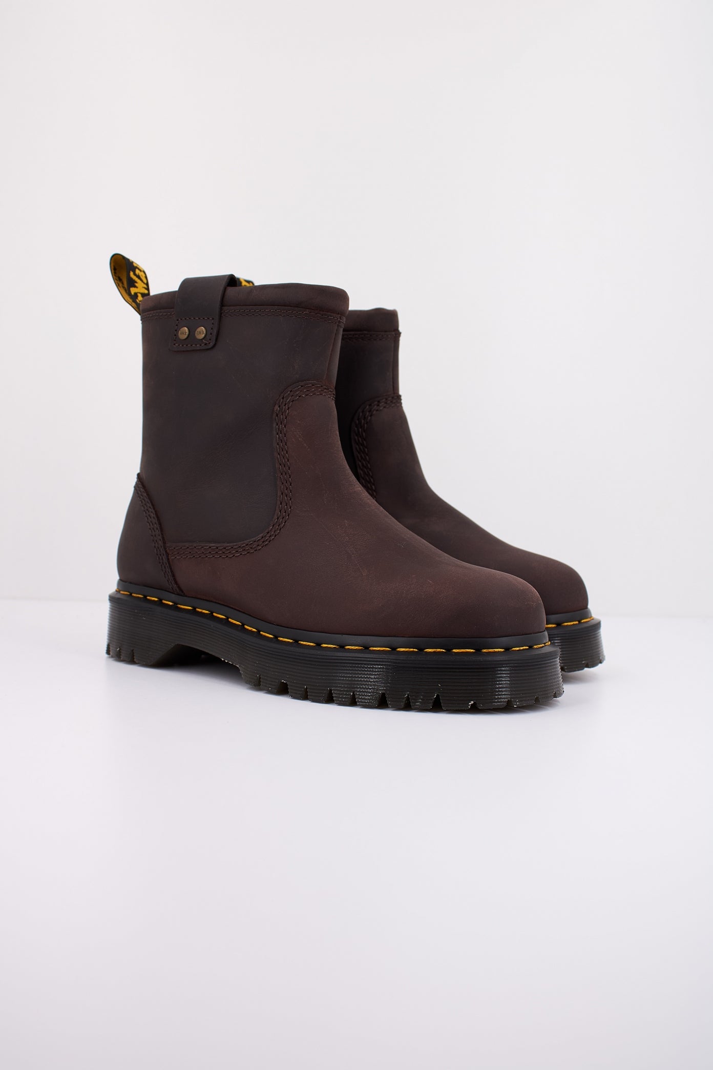 DR. MARTENS ANISTONE LO en color MARRON  (2)