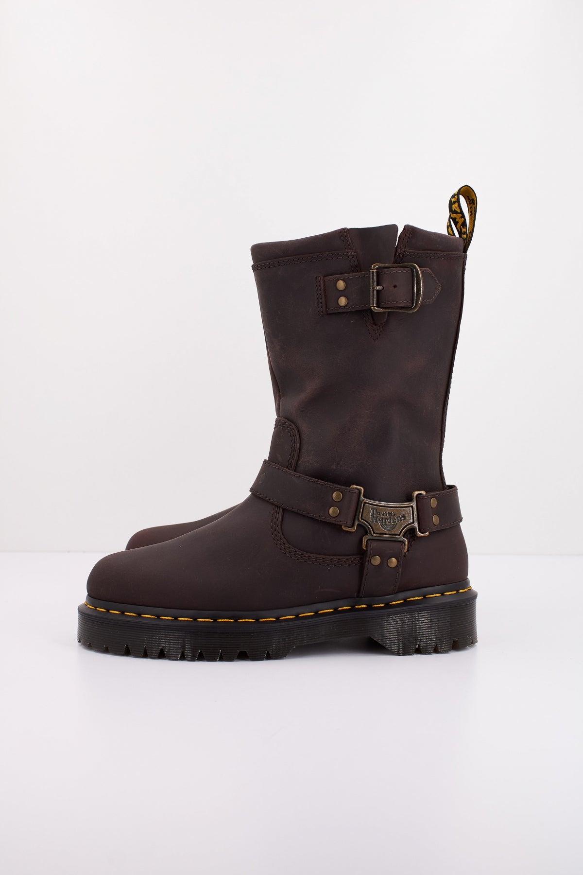 DR. MARTENS  ANISTONE HI en color MARRON  (1)