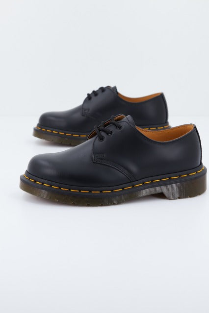 DR. MARTENS ZAPATOS  DE PIEL SMOOTH en color NEGRO  (1)