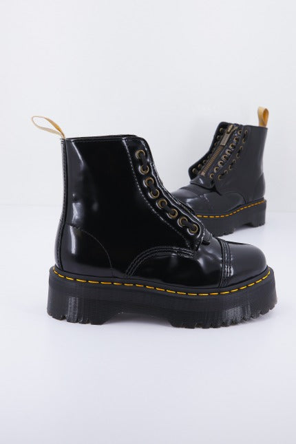 DR. MARTENS VEGAN SINCLAIR en color NEGRO  (1)