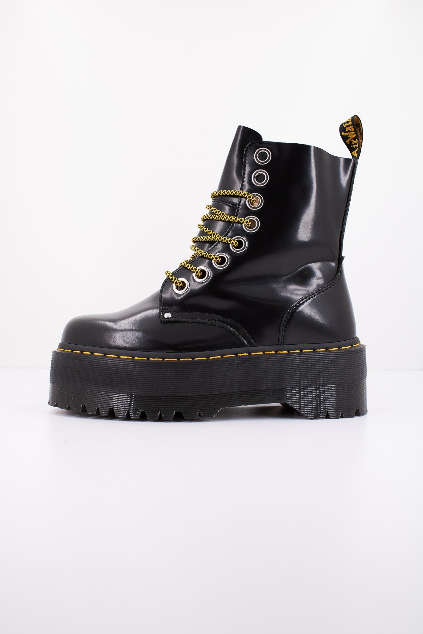 DR. MARTENS JADON MAX -EYE BUTTE en color NEGRO  (1)