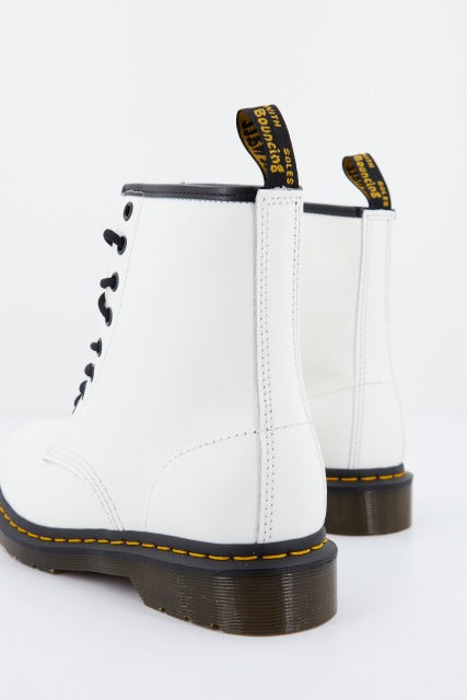 DR. MARTENS -EYE SMOOTH en color BLANCO  (3)