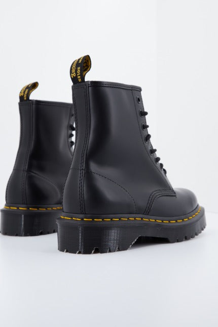 DR. MARTENS BEX -EYE SMOOT en color NEGRO  (3)