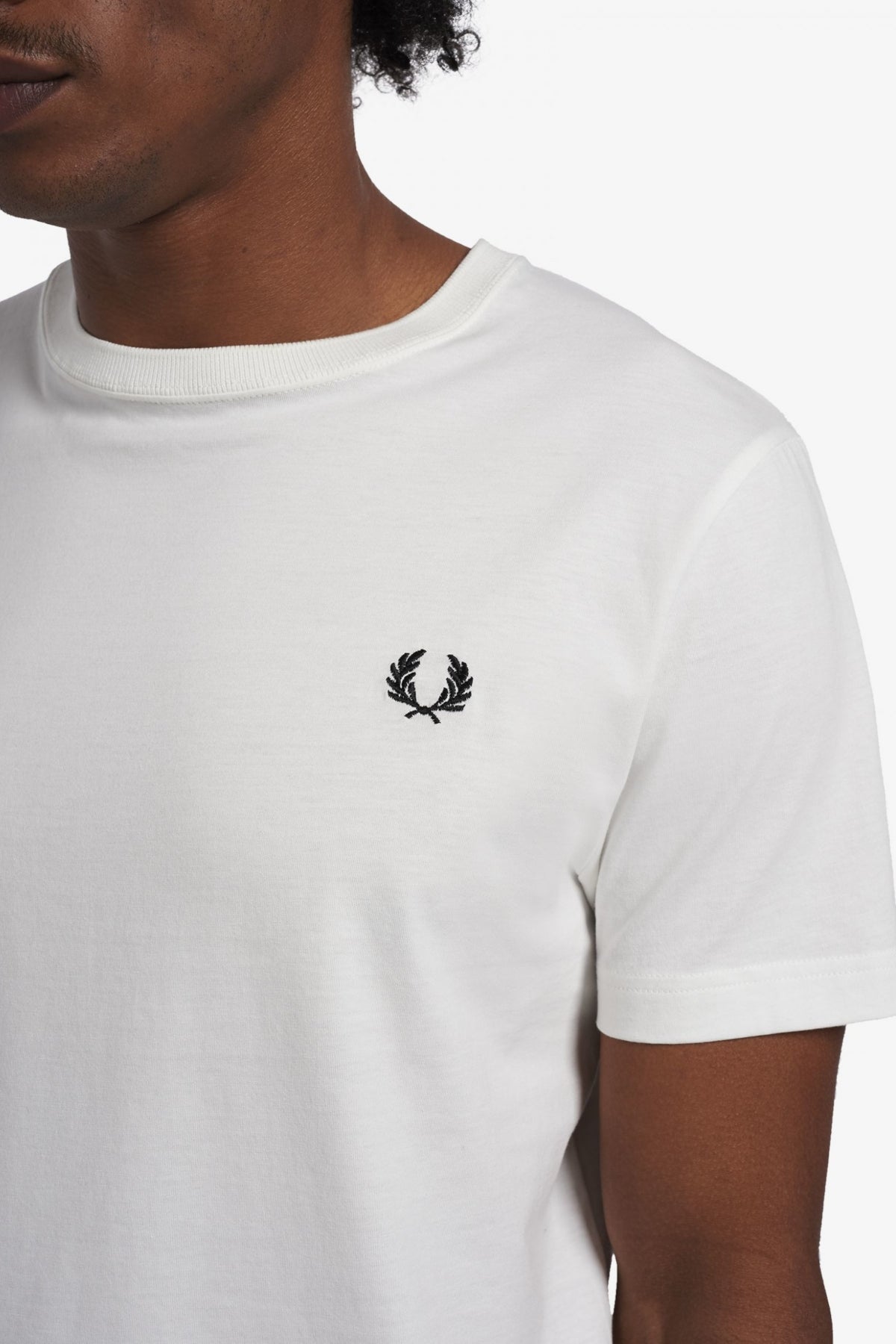 FRED PERRY MFP en color BLANCO  (3)