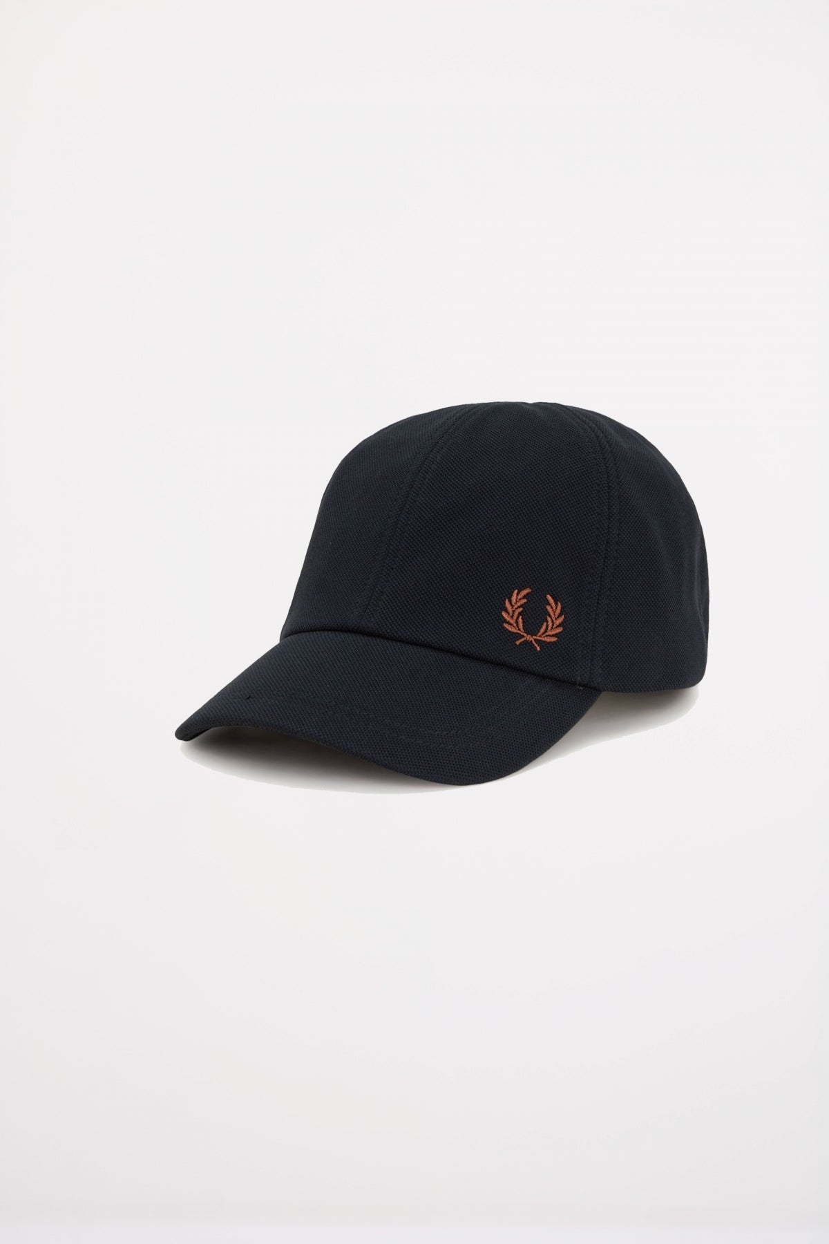 FRED PERRY  PIQUE CLASSIC CAP en color AZUL  (1)