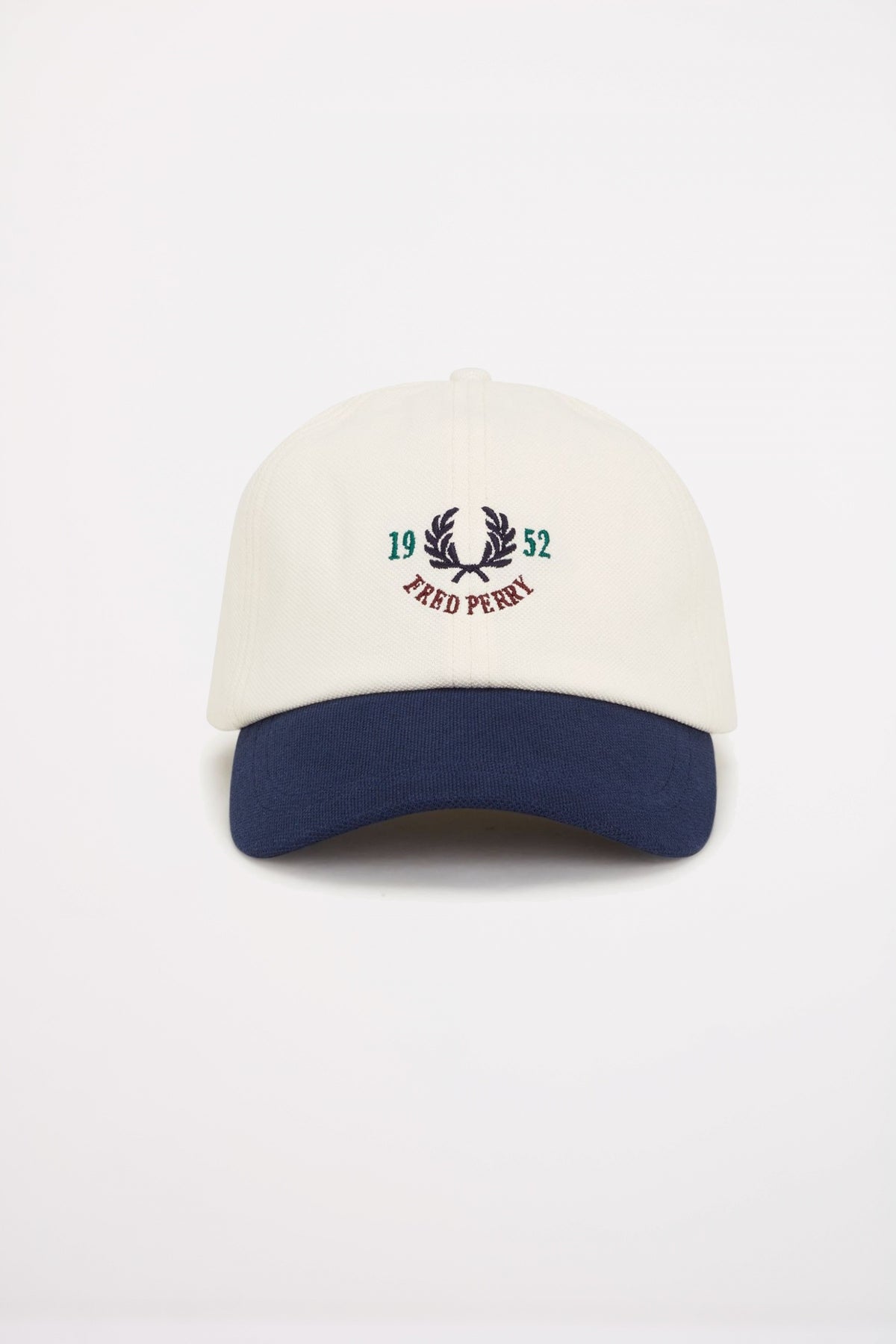 FRED PERRY GRAPHIC PIQUE CAP en color BLANCO  (3)