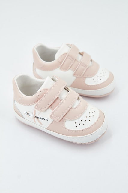 CALVIN KLEIN LOW CUT en color ROSA  (1)