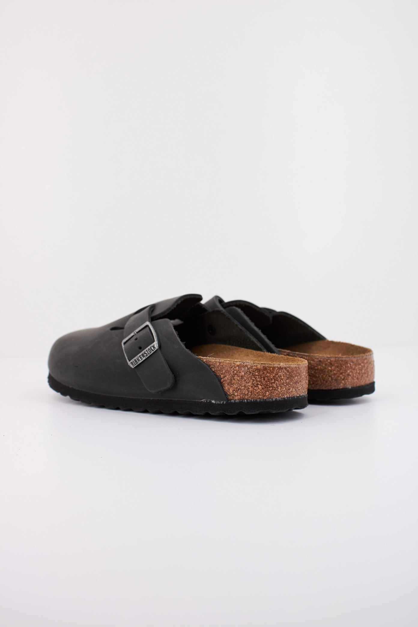 BIRKENSTOCK BOSTON  en color NEGRO  (4)