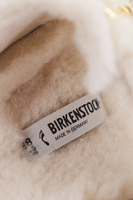 BIRKENSTOCK ARIZONA en color BLANCO  (4)