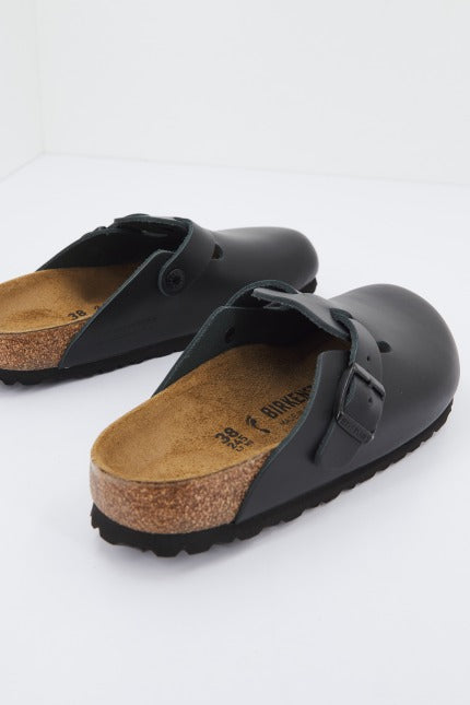 BIRKENSTOCK BOSTON en color NEGRO  (3)