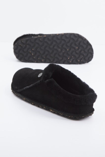 BIRKENSTOCK ZERMATT PREMIUM SHEA en color NEGRO  (3)