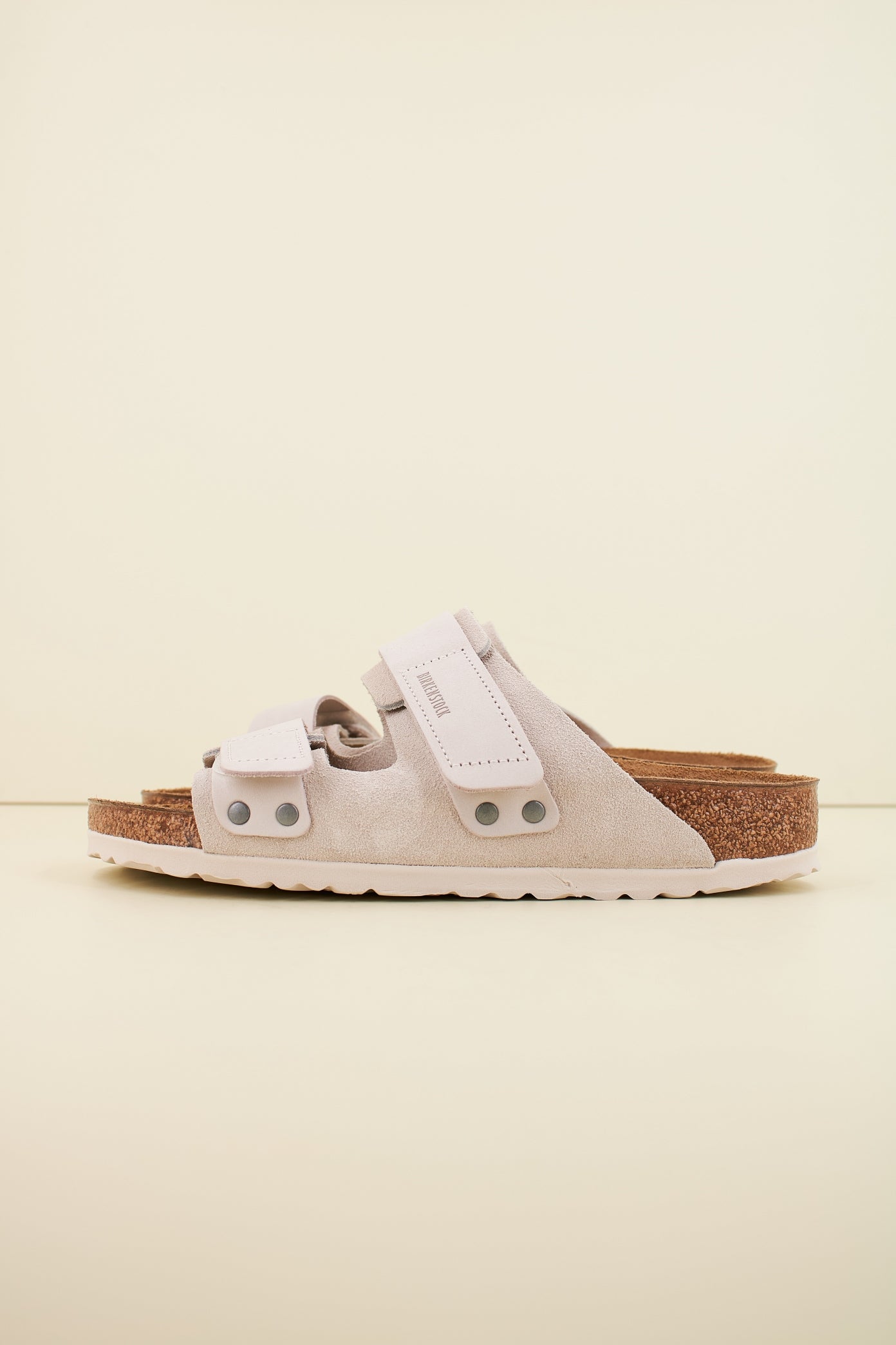 BIRKENSTOCK UJI  en color BLANCO  (1)