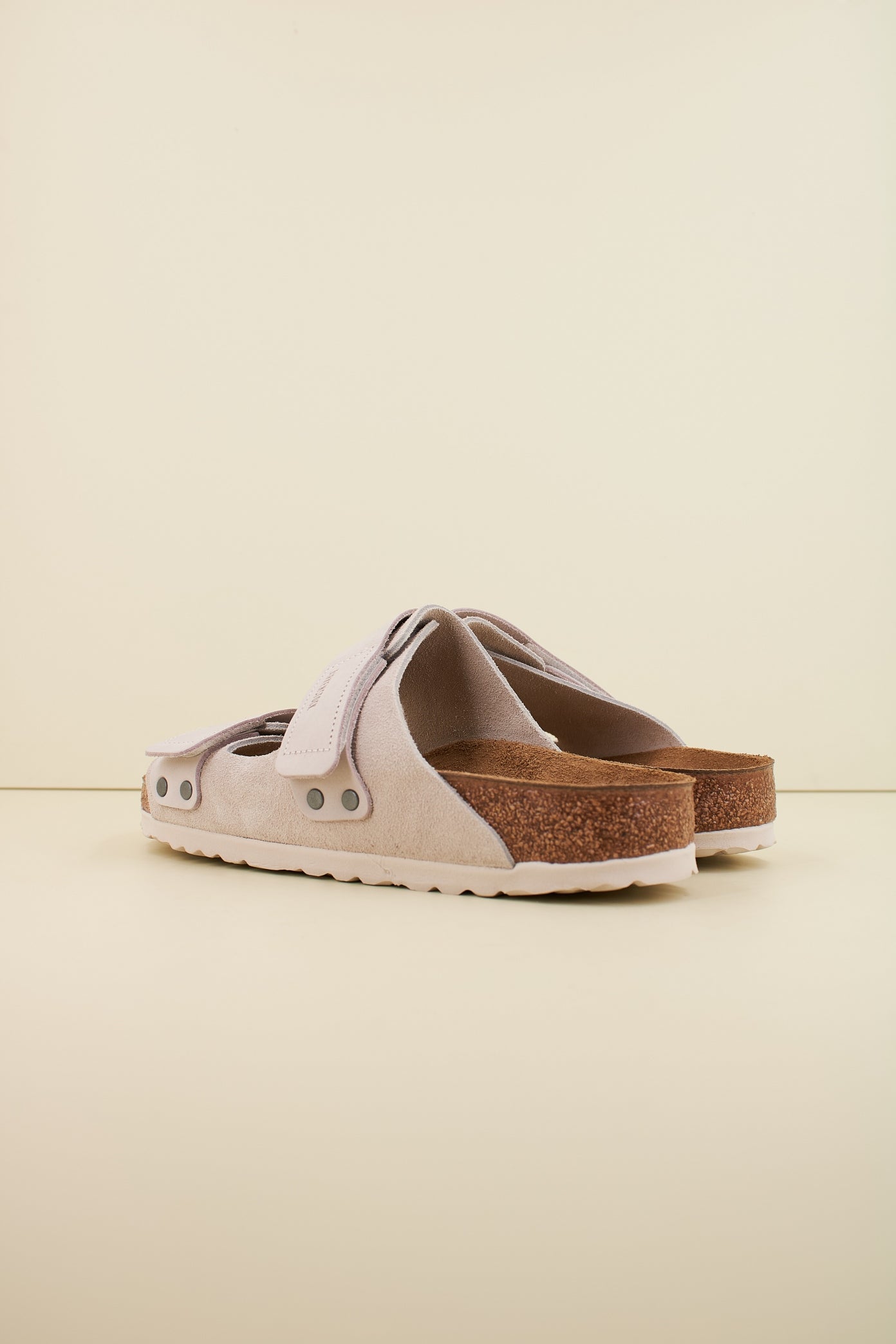 BIRKENSTOCK UJI  en color BLANCO  (3)