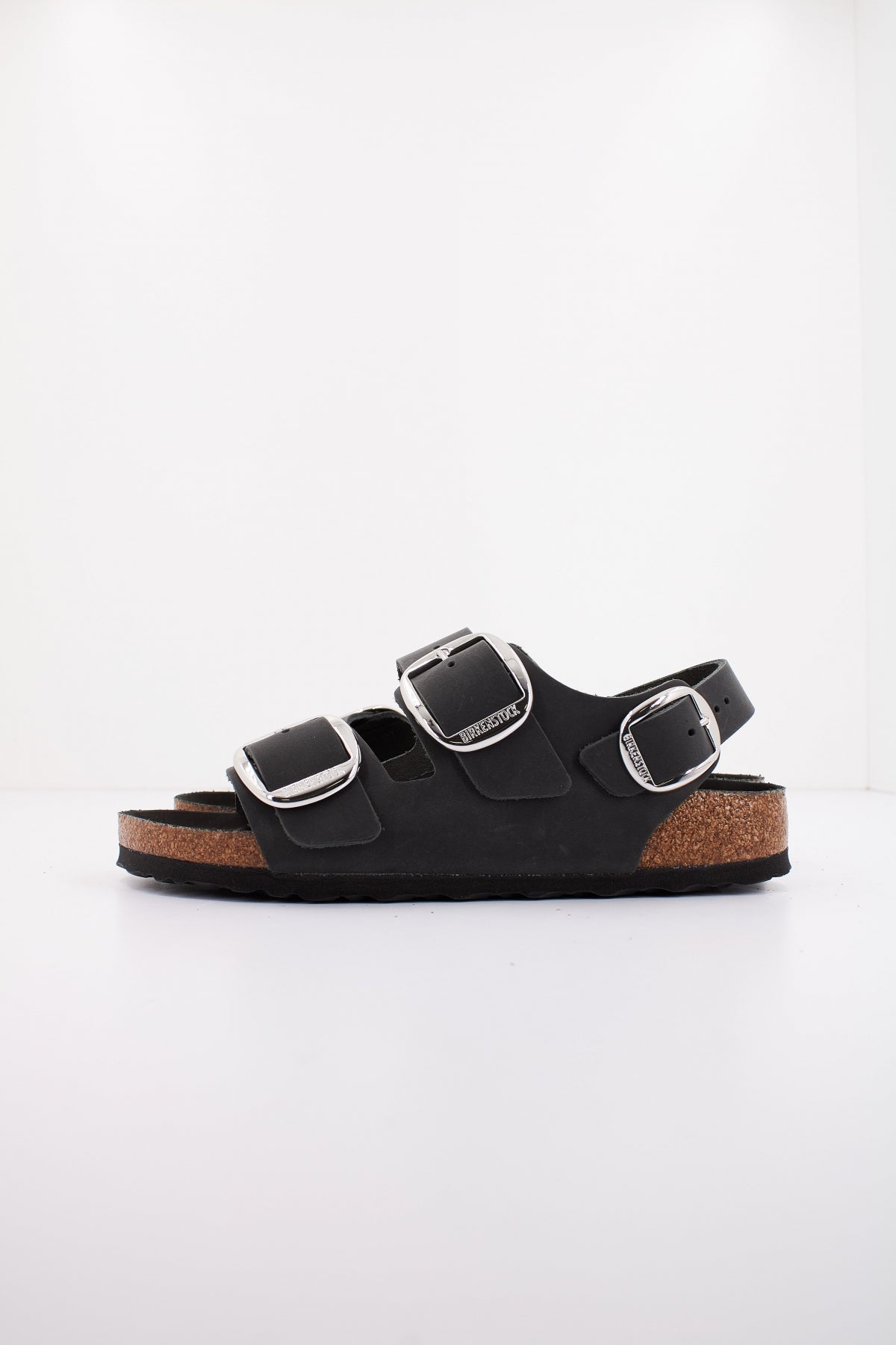 BIRKENSTOCK MILANO BIG BUCKLE OILED L en color NEGRO  (1)