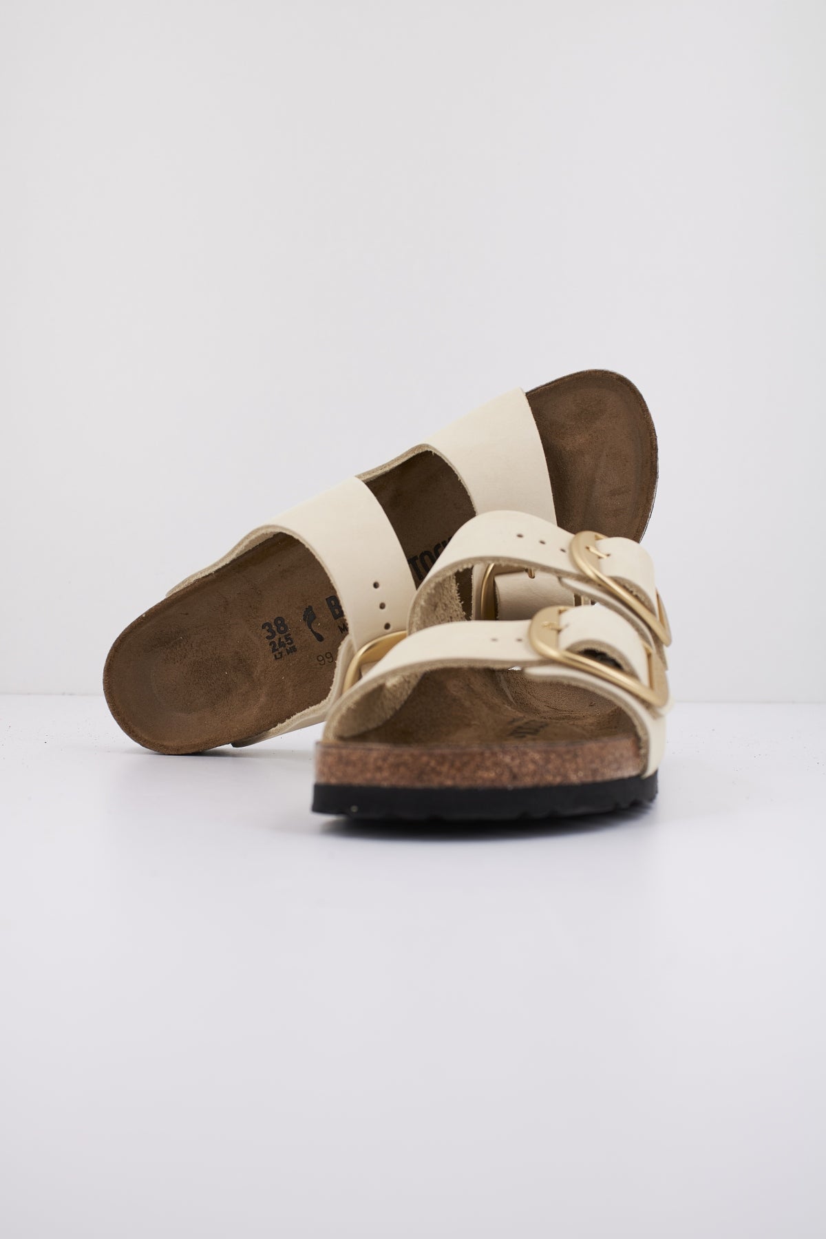 BIRKENSTOCK ARIZONA BIG BUCKLE NUBUCK en color BEIS  (4)