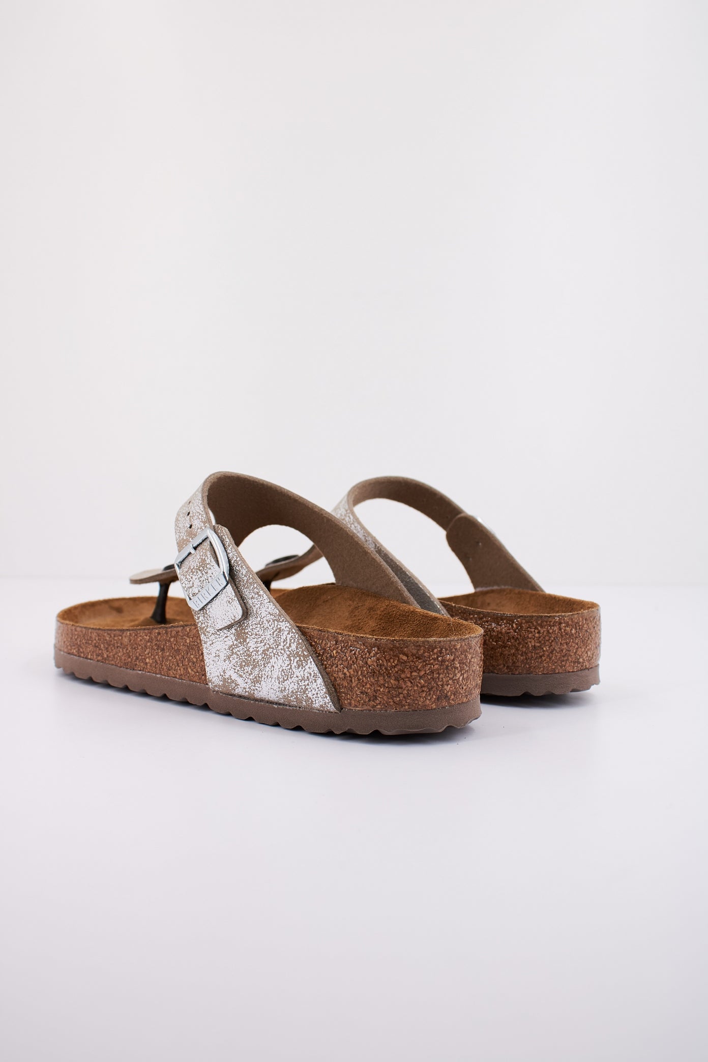 BIRKENSTOCK GIZEH BS en color PLATA  (4)