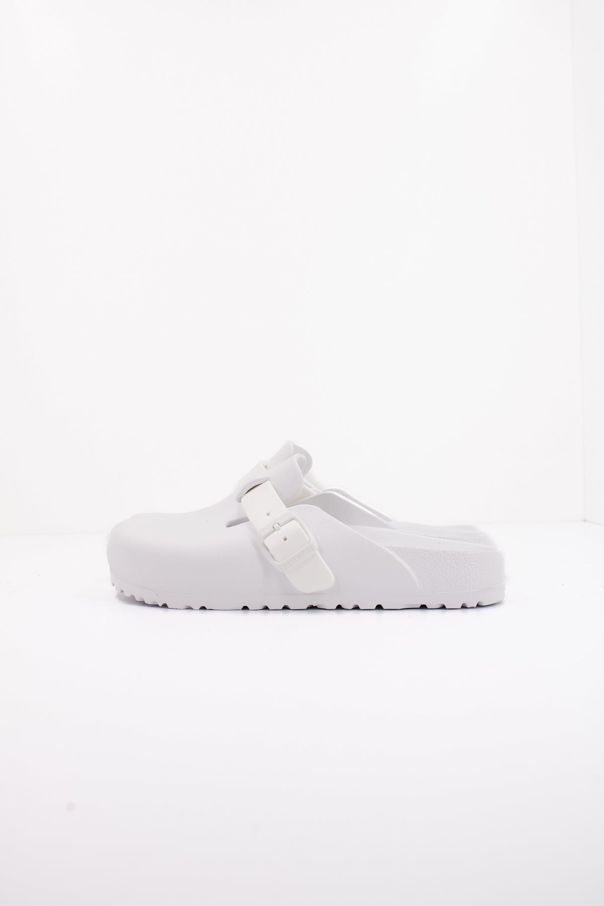 BIRKENSTOCK BOSTON EVA en color BLANCO  (1)