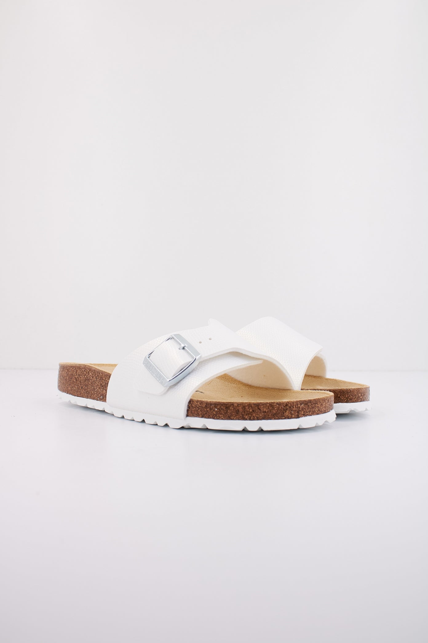 BIRKENSTOCK CATALINA BS en color BLANCO  (2)