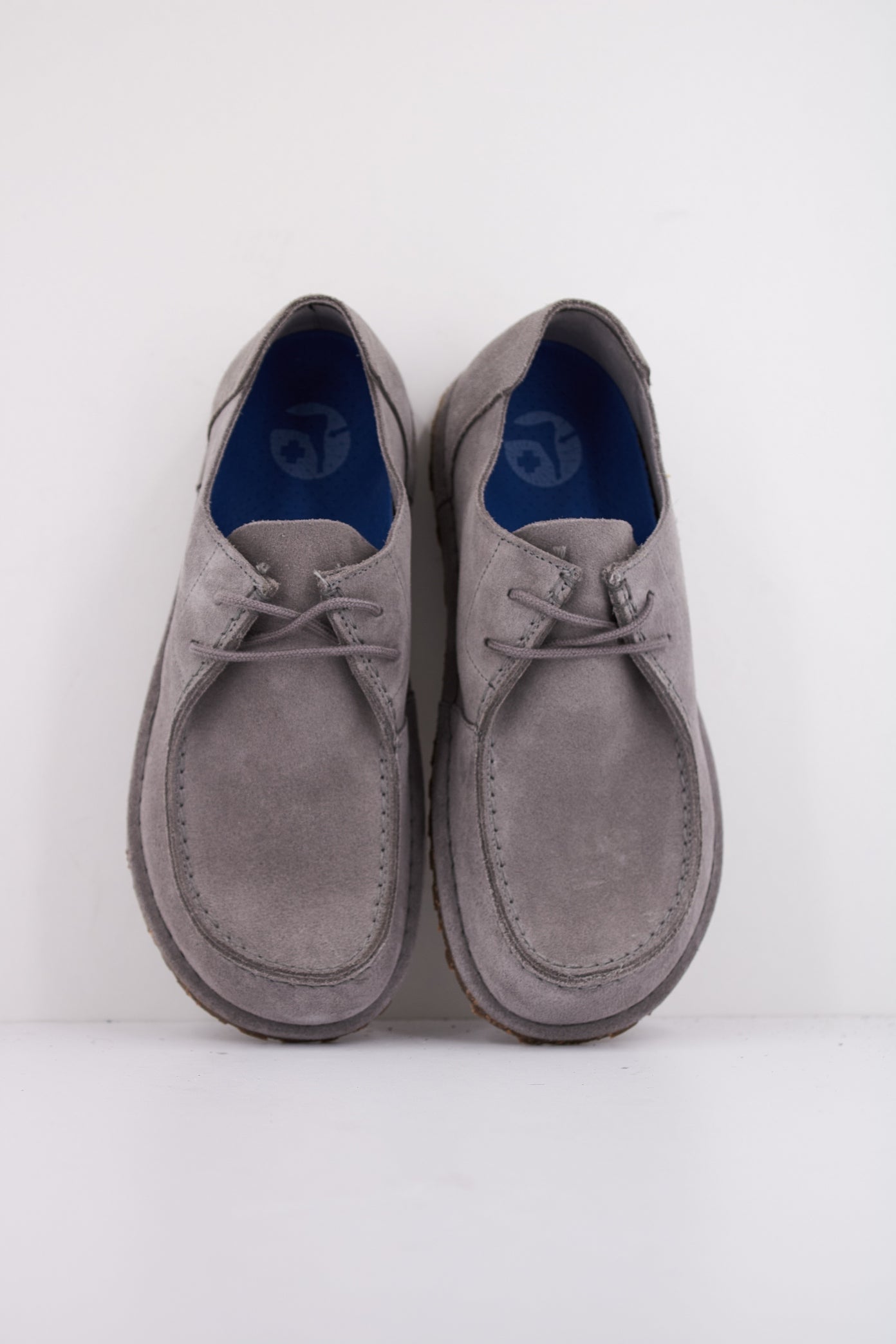 BIRKENSTOCK  UTTI LACE en color GRIS  (3)