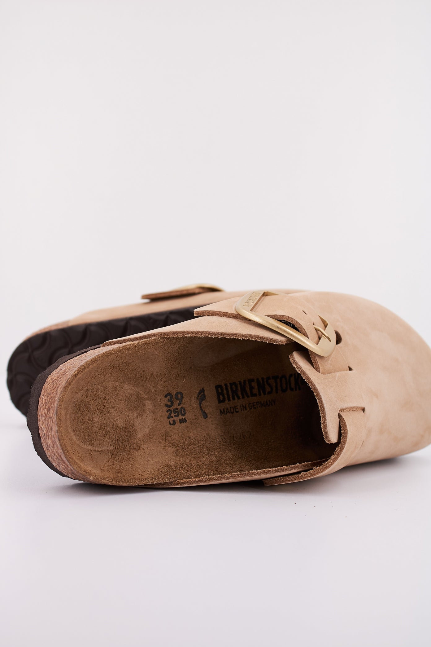 BIRKENSTOCK  BOSTON BIG BUCKLE en color MARRON CLARO  (5)