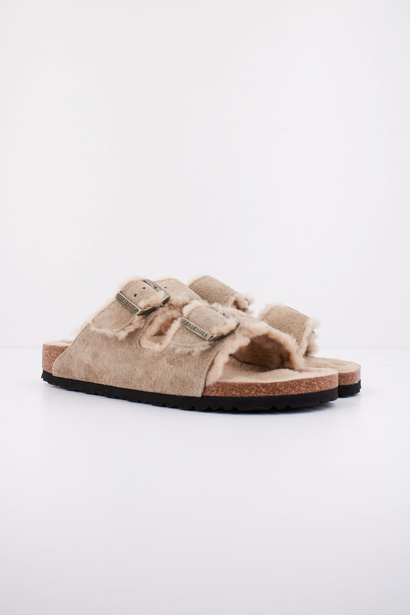 BIRKENSTOCK ARIZONA en color BEIS  (2)