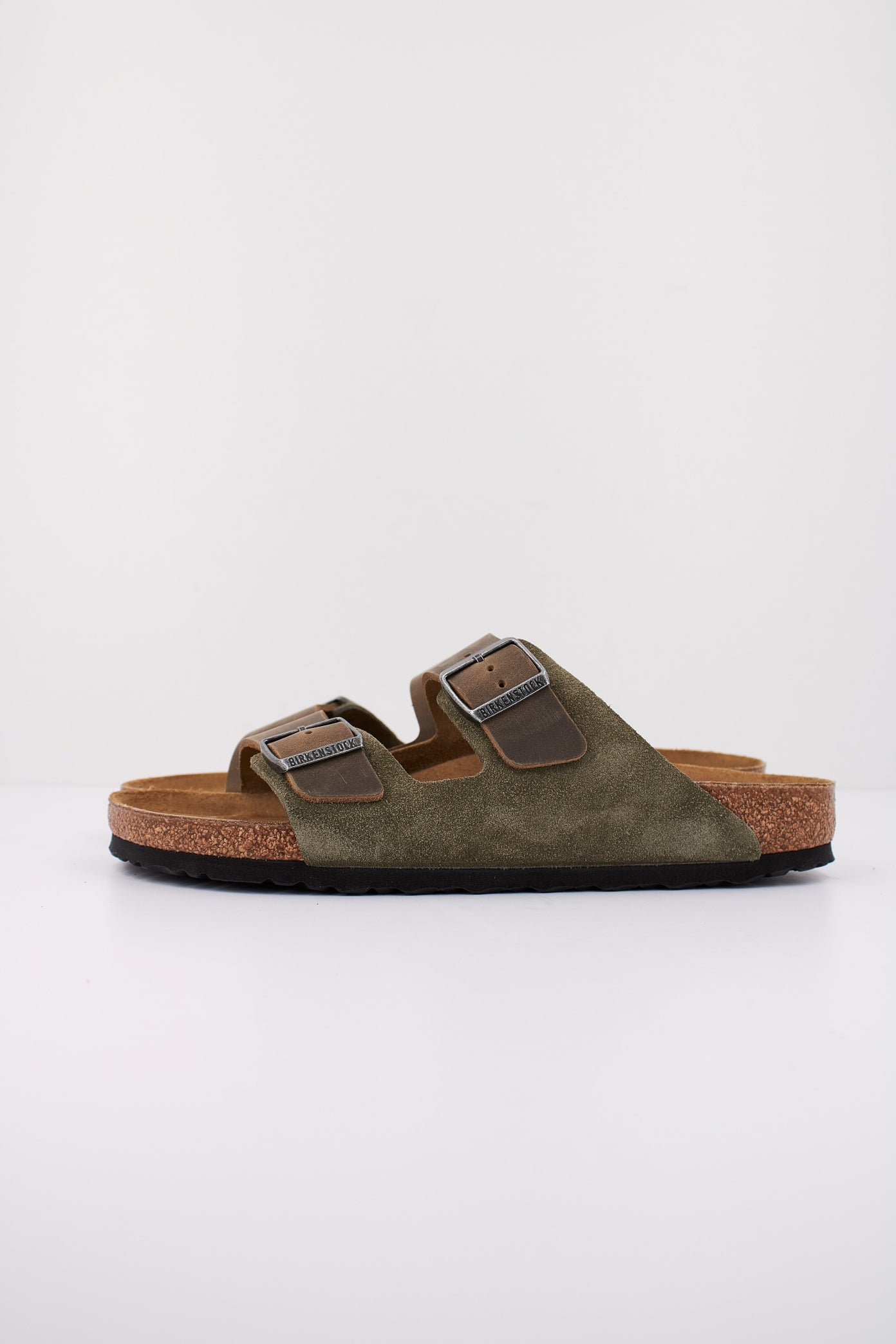 BIRKENSTOCK ARIZONA en color VERDE  (1)