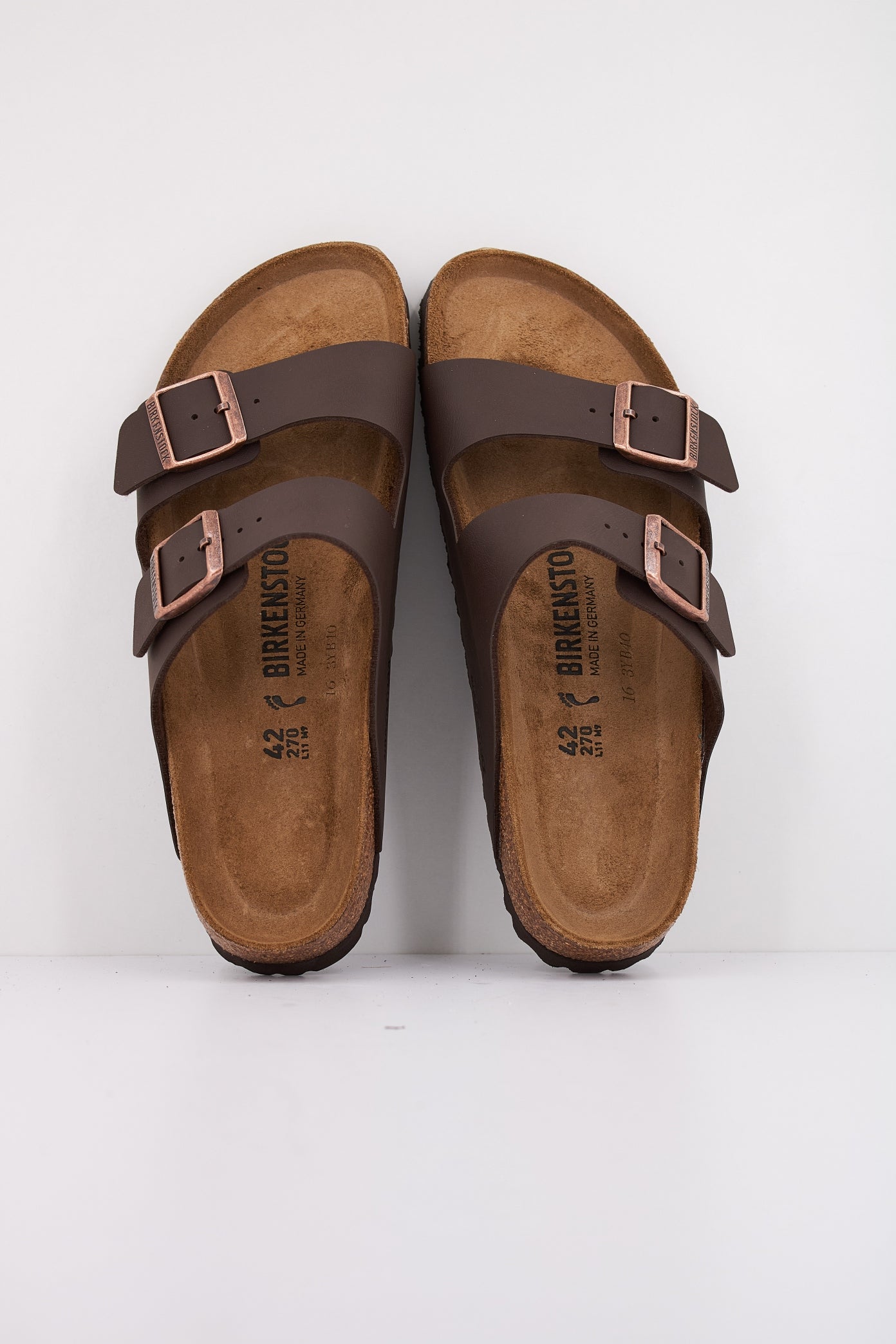 BIRKENSTOCK ARIZONA BS en color MARRON  (3)