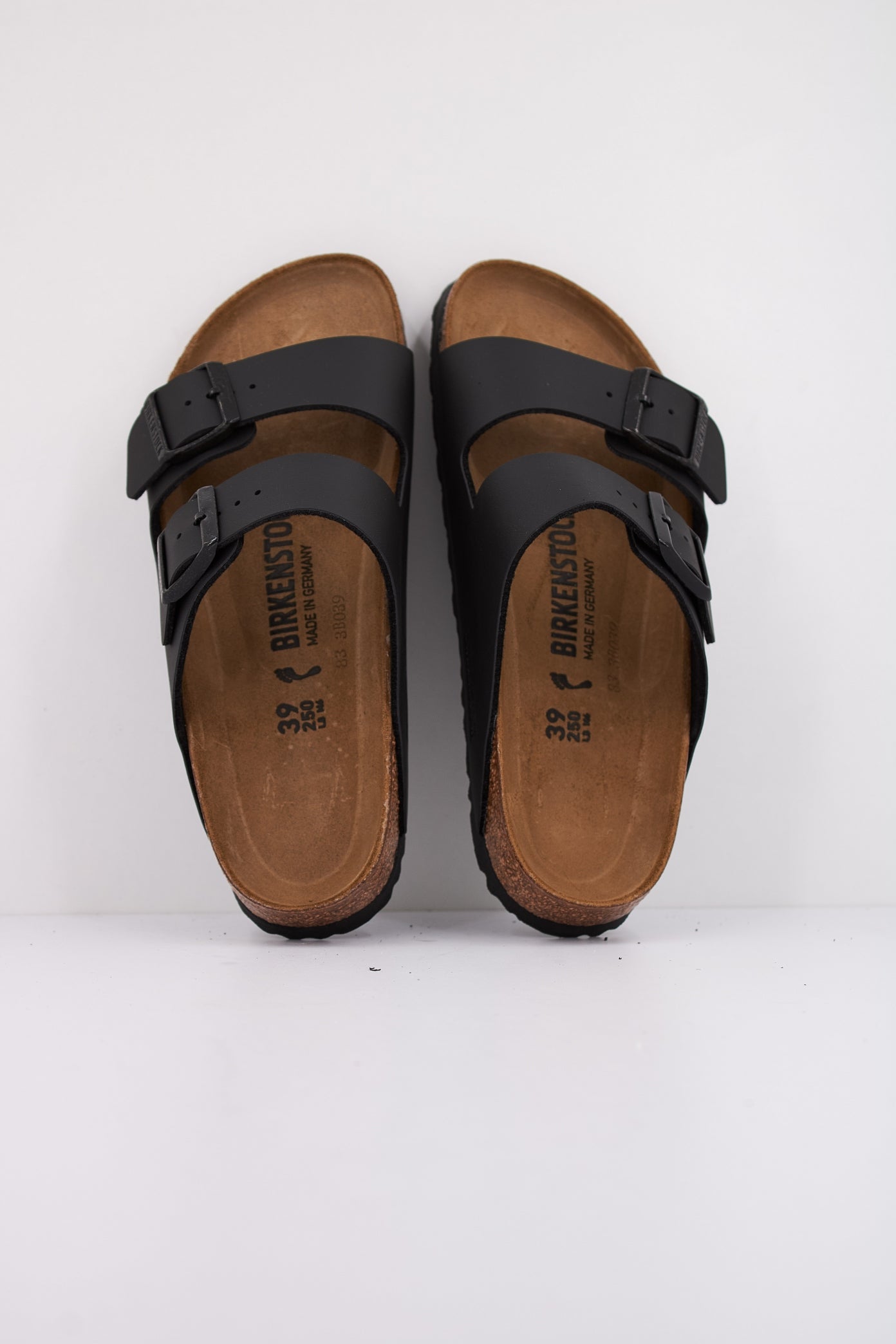 BIRKENSTOCK ARIZONA BF en color NEGRO  (3)