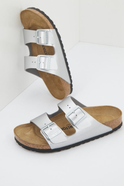 BIRKENSTOCK ARIZONA BF en color PLATA  (1)