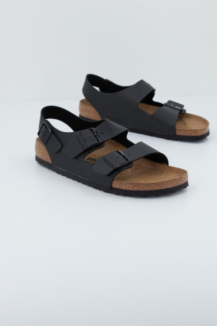 BIRKENSTOCK MILANO BF en color NEGRO  (1)