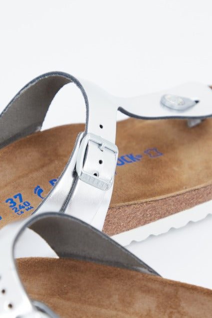 BIRKENSTOCK Gizeh NL en color PLATA  (2)