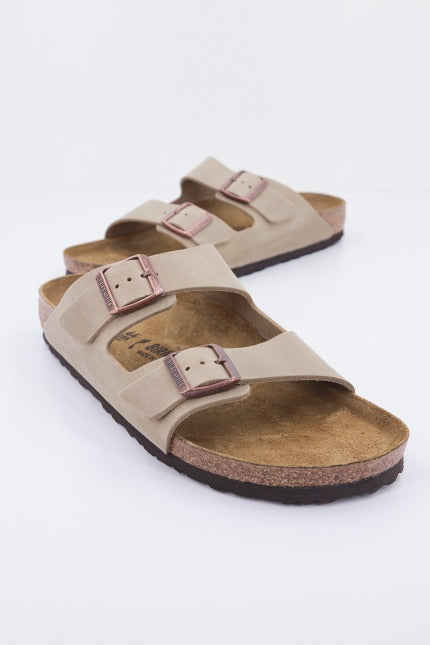 BIRKENSTOCK  ARIZONA NU OILED en color MARRON  (1)