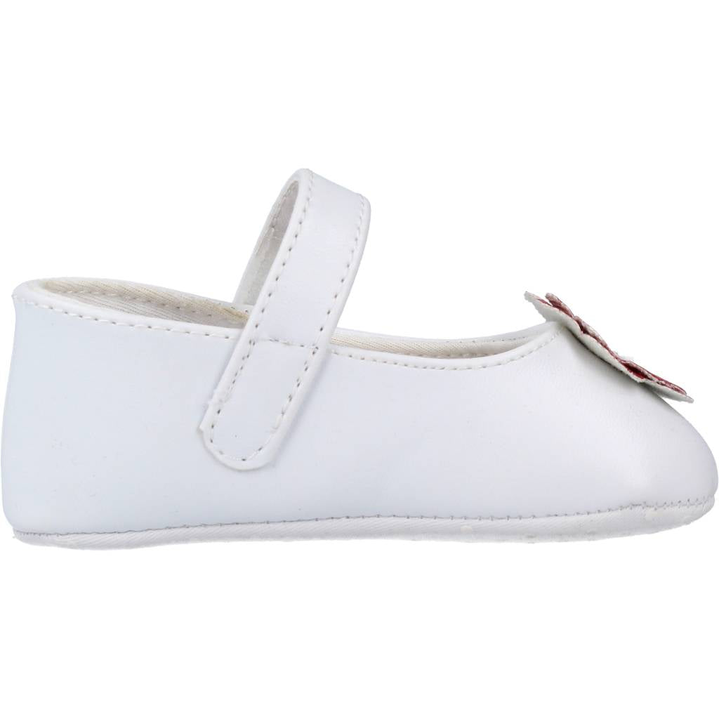 CHICCO  OLY en color BLANCO  (4)