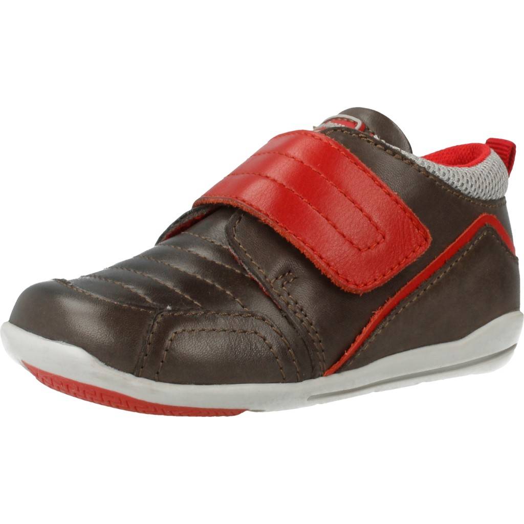 CHICCO G en color MARRON  (1)